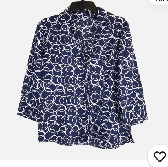 Harve Benard shirt in size XL. - Picture 1 of 4